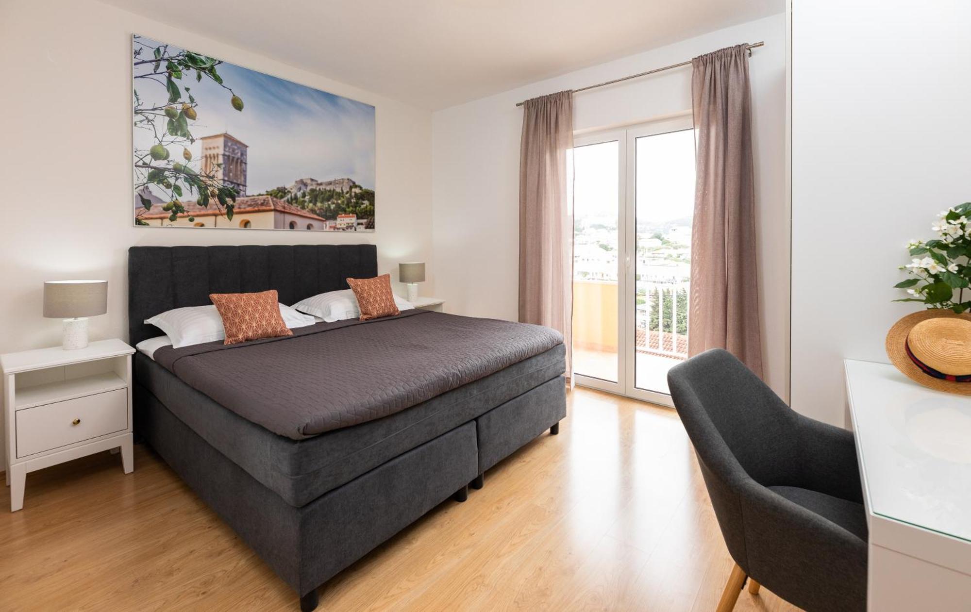Apartments Sunny Elza Хвар Екстериор снимка