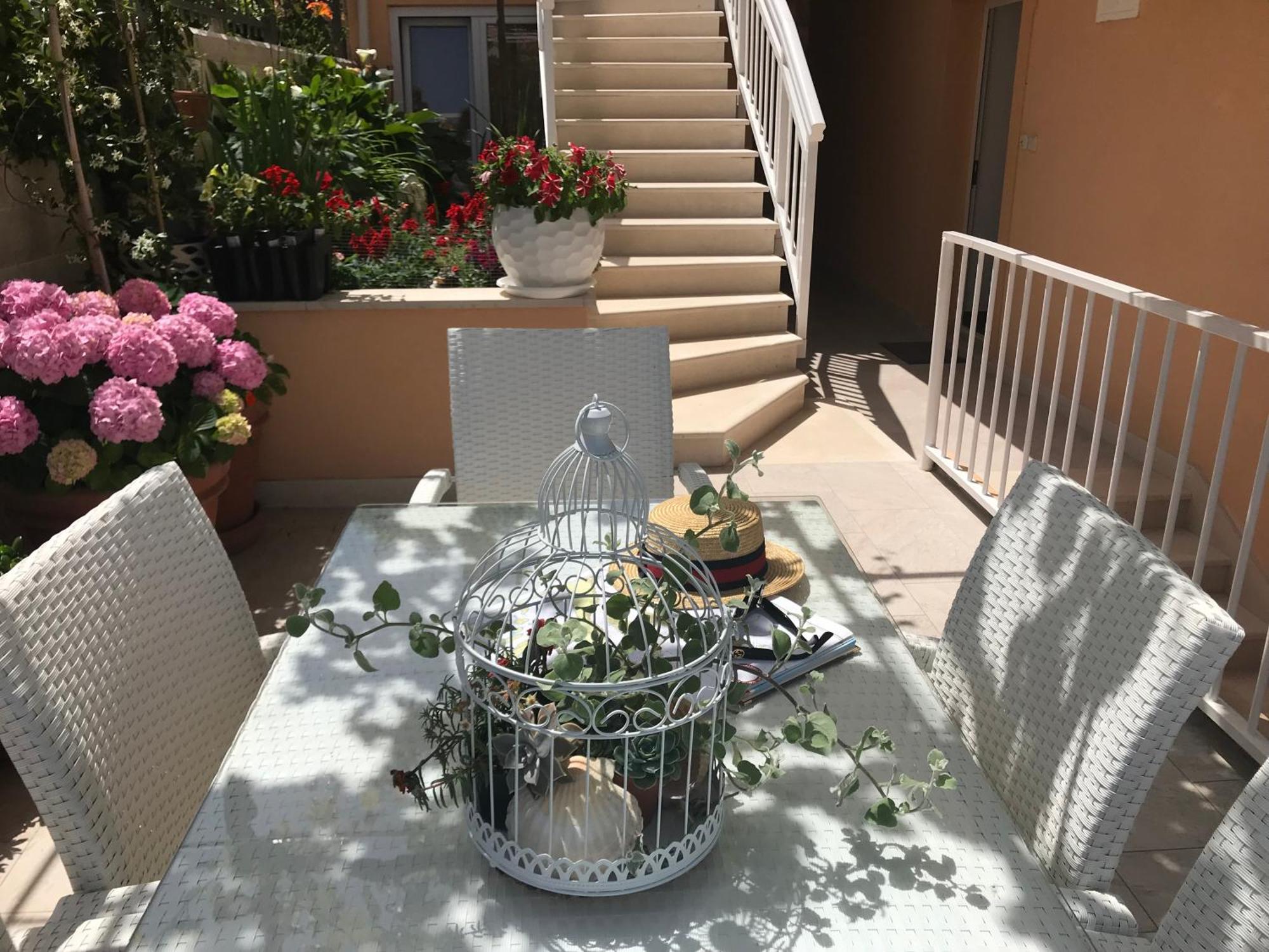 Apartments Sunny Elza Хвар Екстериор снимка