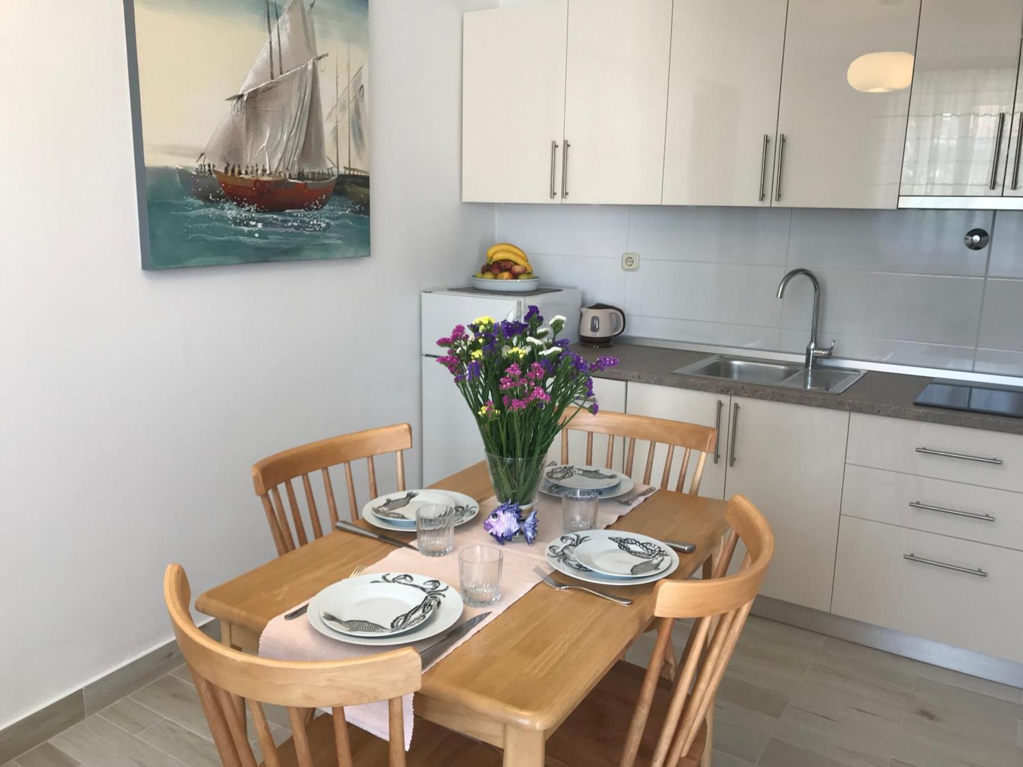 Apartments Sunny Elza Хвар Екстериор снимка
