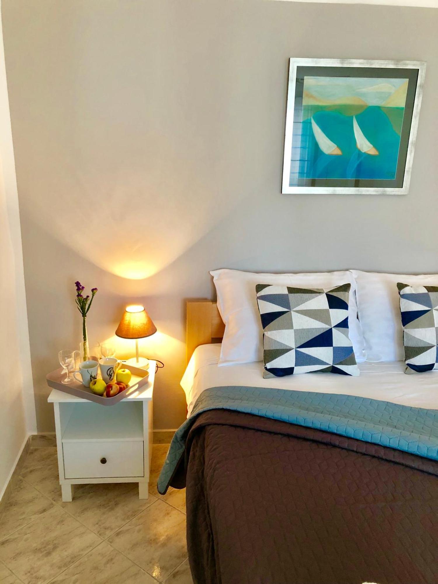 Apartments Sunny Elza Хвар Екстериор снимка